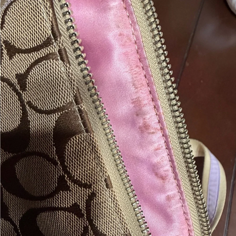 Coach Poppy Limited Edition ‘Heart bag’ 2- hang tags - Picture 14 of 17